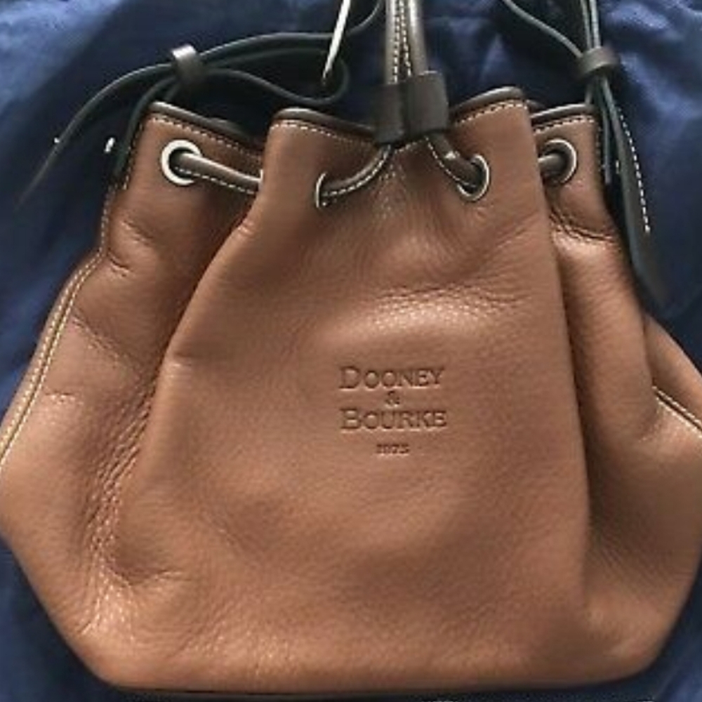 Vintage Dooney and Bourke 1975 purse - Picture 1 of 11